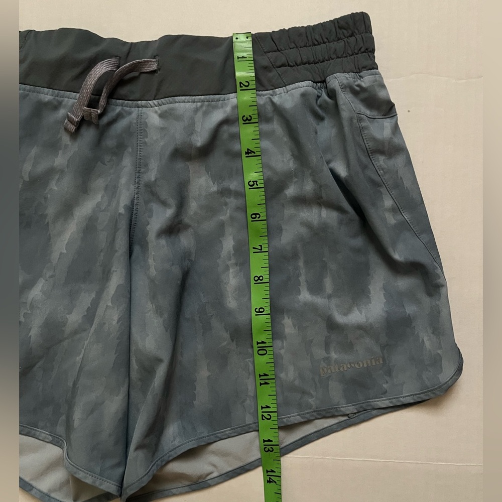 Patagonia Nine Trails women’s shorts blue gray size small - Picture 6 of 9